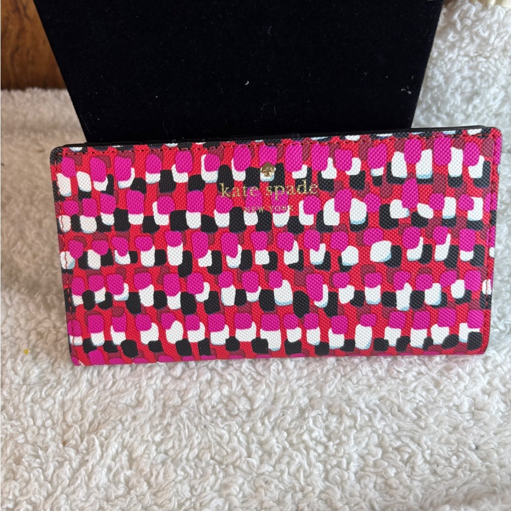 Kate Spade Vibrant Pink and Black Wallet